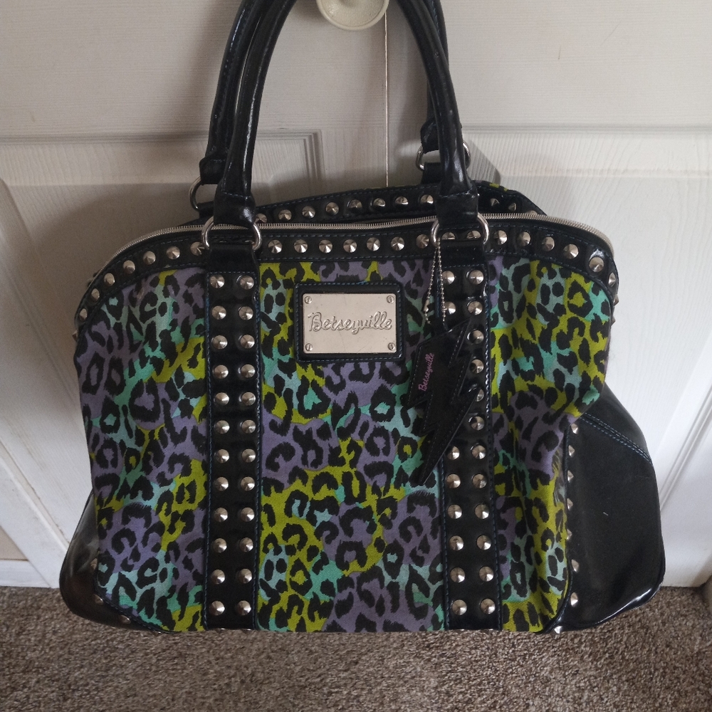 Betsey Johnson overnight bag